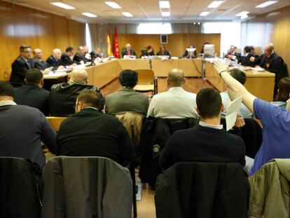 Imagen del juicio celebrado en la Audiencia Provincial contra los acusados de asaltar Blanquerna en 2013.