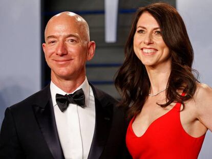 El fundador y consejero delegado de Amazon, Jeff Bezos y su exmujer, MacKenzie.