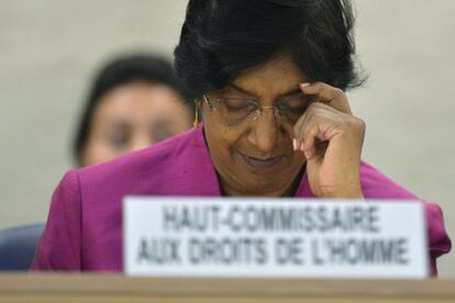 La Alta Comisionada Navanethem Pillay presenta su informa.