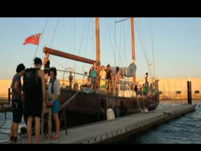 Embarcados en un "prostíbulo poético"