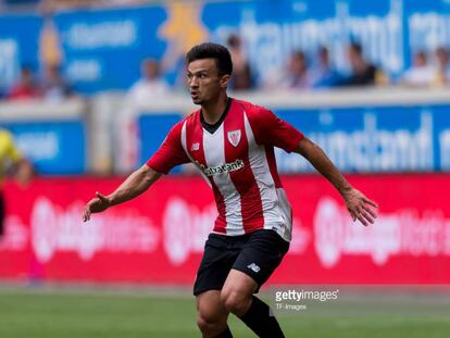 El rumano Cristian Ganea, durante el partido contra el Huesca.