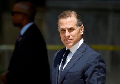 Hunter Biden, son of U.S. President Joe Biden, departs federal court after a  plea hearing on two misdemeanor charges of willfully failing to pay income taxes in Wilmington, Delaware, U.S. July 26, 2023.