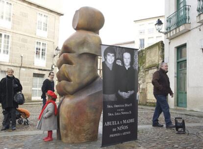 Monumento a Obdulia Díaz, obra del escultor Manuel Penín, inaugurado ayer por el alcalde de Ourense.
Obdulia Díaz.