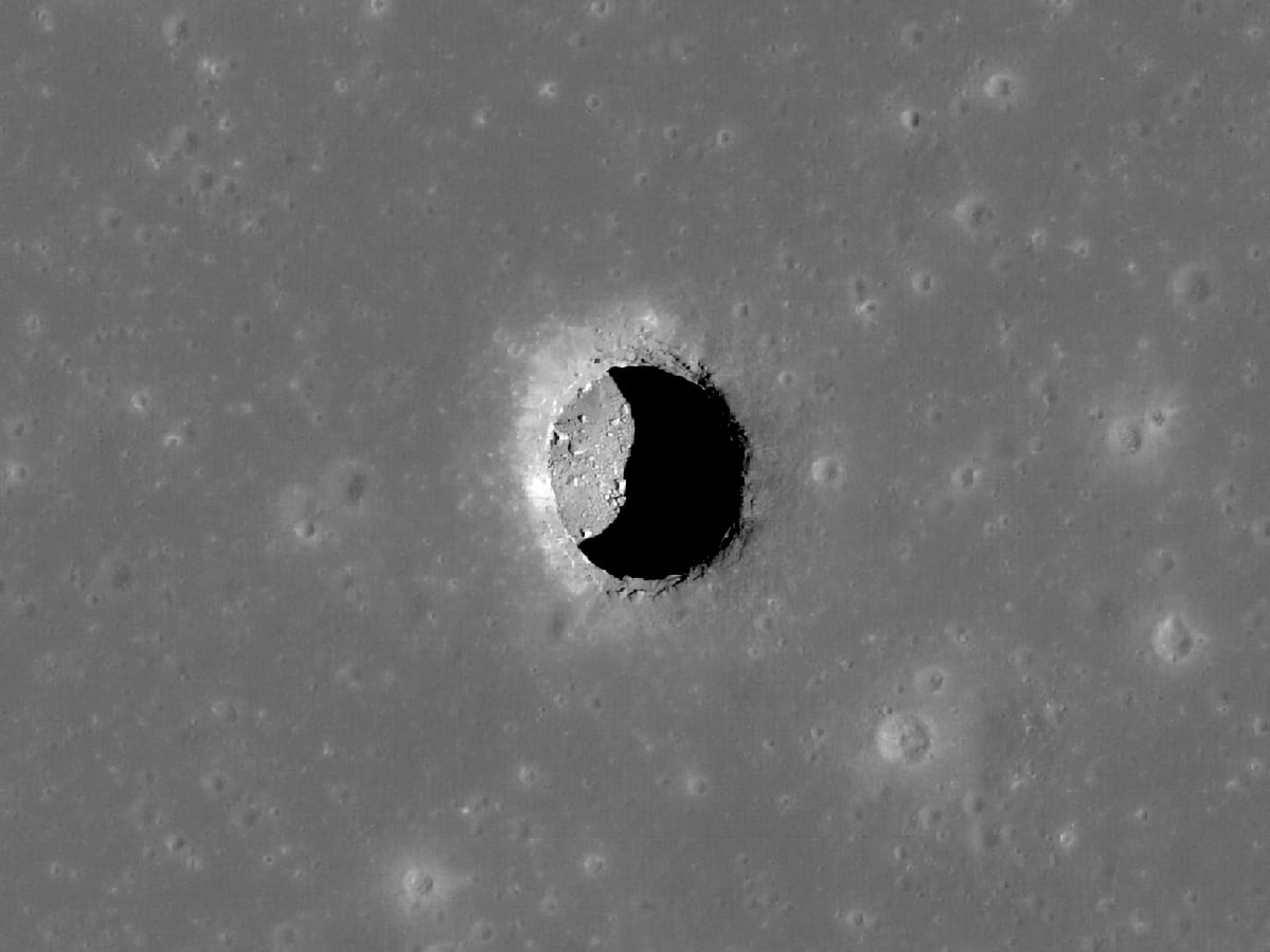 Descubierta una cueva en la Luna tan grande como para alojar una base humana 