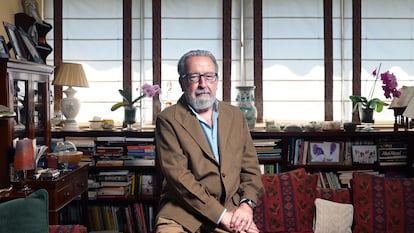 Jose Ramón Pardo, periodista musical, en su casa en Madrid.