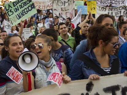 Protesta estudiantil contra la reforma educativa en Sevilla. 