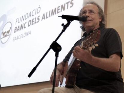 Serrat, durante su actuación durante el acto de los 25 años del Banco de Alimentos.