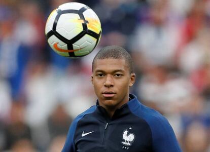 Mbapp&eacute;, durante un partido con Francia.