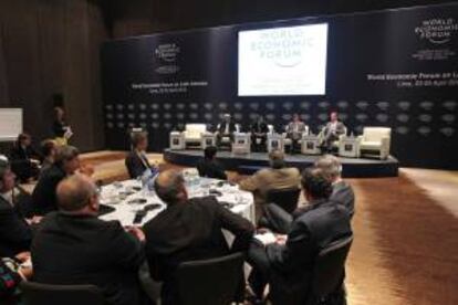 Vista de las sesiones iniciales del Foro Económico Mundial para América Latina en Lima (Perú).