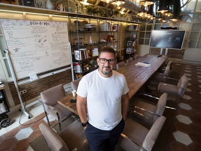 El cocinero Dani García en su taller de Marbella, centro de operaciones del grupo de restauración.