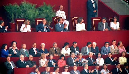 Palco de autoridades, presidido por los Reyes de Espa&ntilde;a, en la ceremonia inaugural de los Juegos de Barcelona.