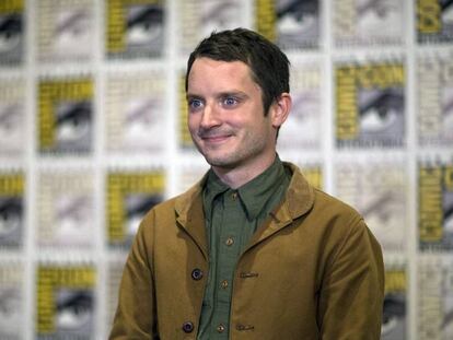 Elijah Wood en la presentaci&oacute;n de la &uacute;ltima entrega de &#039;Los juegos del hambre&#039; en California en 2015.