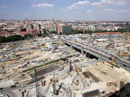 Vista panorámica de las obras de soterramiento de la M-30, objeto de múltiples quejas de los madrileños.