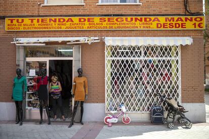 Una tienda de segunda mano en Fuenlabrada.