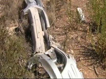 Un joven muere calcinado tras salirse su coche de la vía