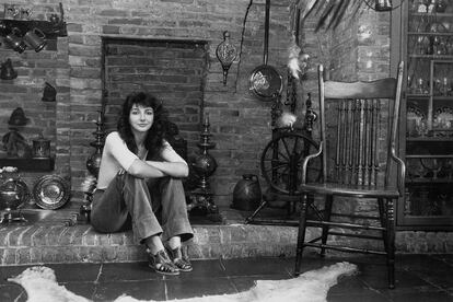 La cantante y compositora posa en su casa familiar, en East Wickham, en 1978.