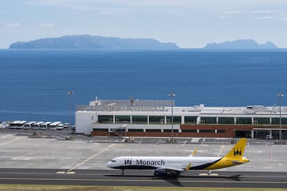 El aeropuerto de Madeira tras la celebración del bautizo con su nuevo nomobre, celebrada el 29 de marzo de 2017 (Portugal).