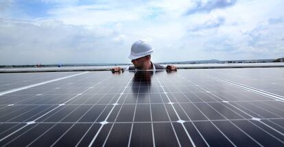 Planta fotovoltaica en Santiago.