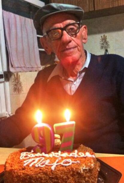 &Aacute;ngel Landa, en una fotograf&iacute;a del pasado febrero, cuando cumpli&oacute; 97 a&ntilde;os.