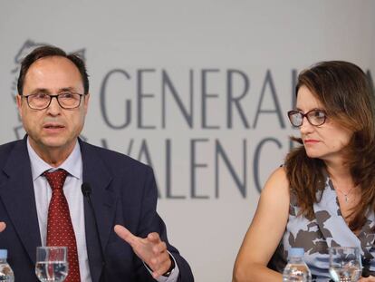 El consejero de Hacienda, Vicent Soler, y la vicepresidenta del Consell, M&oacute;nica Oltra. 