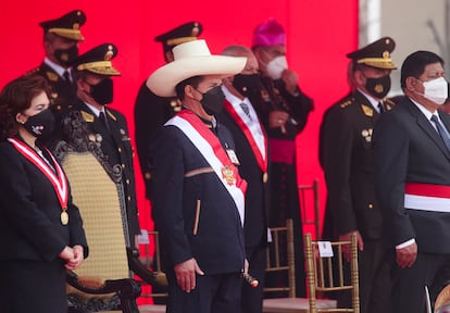 Walter Ayala ministro de defensa peruano