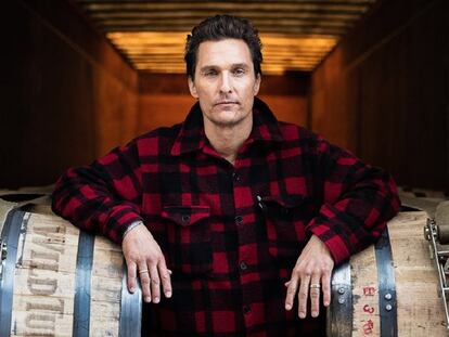 El actor Matthew McConaughey en el anuncio de la bebida Wild Turkey.