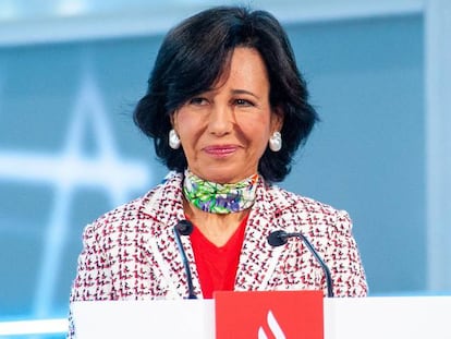 La presidenta de Banco Santander, Ana Botín, en la junta general ordinaria de accionistas 2022.