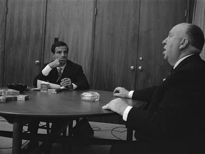 Truffaut e Hitchcock durante encontro em Los Angeles, em 1962.