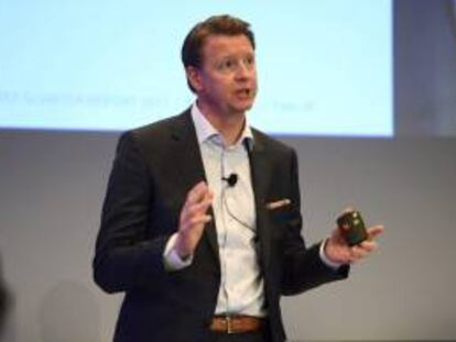 El director ejecutivo del fabricante de equipos de telecomunicaciones sueco Ericsson, Hans Vestberg, en una presentación el pasado mes de abril. EFE/Archivo