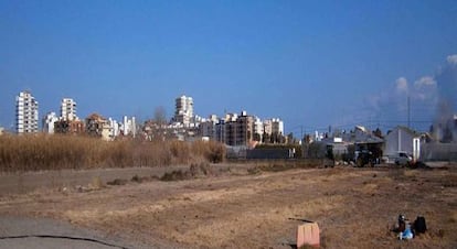 Una vista de la parcela de El Perelló que se pretende recuperar, junto a L'Albufera.