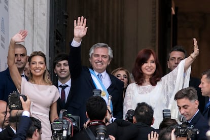 Alberto Fernández y Cristina Fernández (a la derecha), en diciembre de 2019.