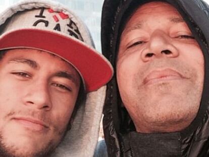 Neymar con su padre en una imagen colgada en Istagram