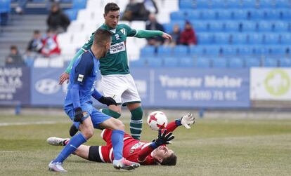 Partido entre el Fuenlabrada y el Coruxo de Segunda División B.