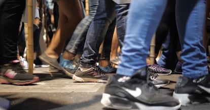 'Miles March', (2018-2021), a video installation by Sebastián Díaz Morales.