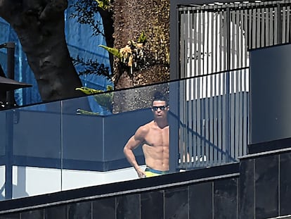 Cristiano Ronaldo en su casa de Funchal, en Madeira.