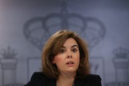 Mar&iacute;a Soraya S&aacute;enz de Santamar&iacute;a, vicepresidenta del Gobierno, ne la rueda de prensa posterior al Consejo de Ministros.