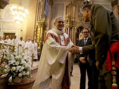 Lluís Martínez Sistach a la missa de la Mercè, amb Artur Mas al fons.