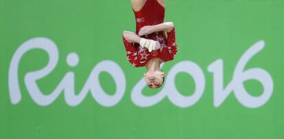 A ginasta chinesa Fan Yilin durante a prova de classificação do solo na Arena Olímpica.