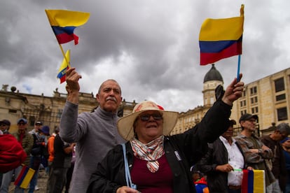 Seguidores del presidente Gustavo Petro en la Plaza de Armas, el 1 de mayo de 2023.