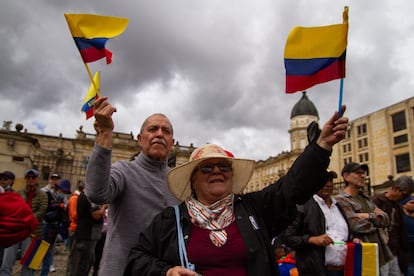 Manifestantes en la Plaza de Armas.