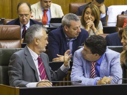 Gri&ntilde;&aacute;n, Valderas y D&iacute;az, en el Parlamento andaluz.