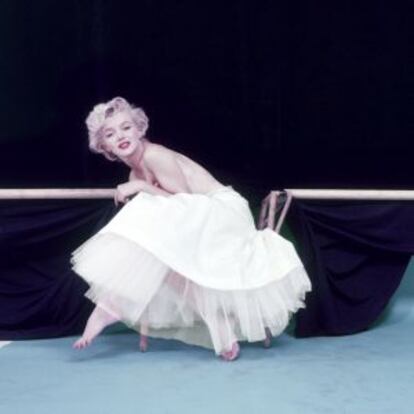 La actriz Marilyn Monroe fotografiada por Milton H. Greene, entre 1953 y 1957.