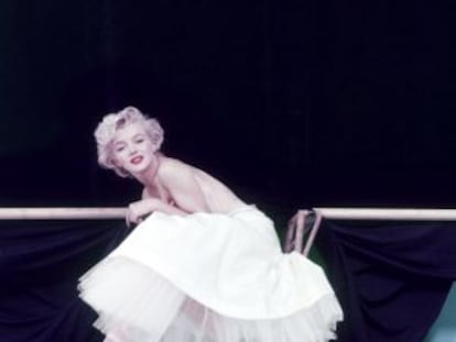 La actriz Marilyn Monroe fotografiada por Milton H. Greene, entre 1953 y 1957.