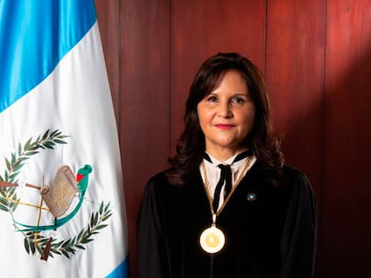 Gloria Porras en sus oficina de Guatemala.