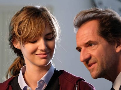 Louise Bourgoin y Stéphane De Groodt, en el filme.