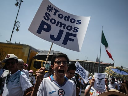 Una protesta en apoyo al Poder Judicial, en Ciudad de México, en una imagen de archivo.