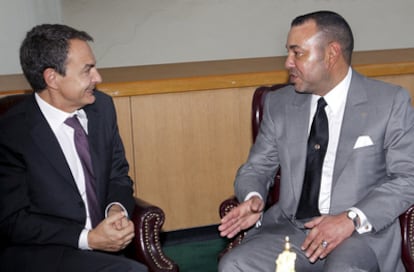El presidente del Gobierno español, José Luis Rodríguez Zapatero, durante la entrevista celebrada con el rey de Marruecos, Mohamed VI, en la sede de Naciones Unidos en Nueva York, el pasado 20 de septiembre.