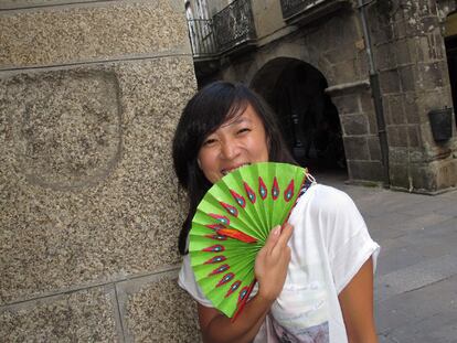 Tingting Zhang, en un rincón del centro histórico de Santiago de Compostela.