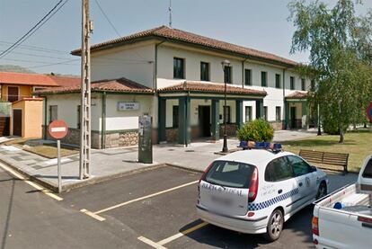 Comisaria del Policía Local de la localidad de Los Corrales de Buelna (Cantabria).