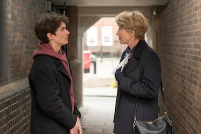 Fionn Whitehead y Emma Thompson, en 'El veredicto (La ley del menor)'.